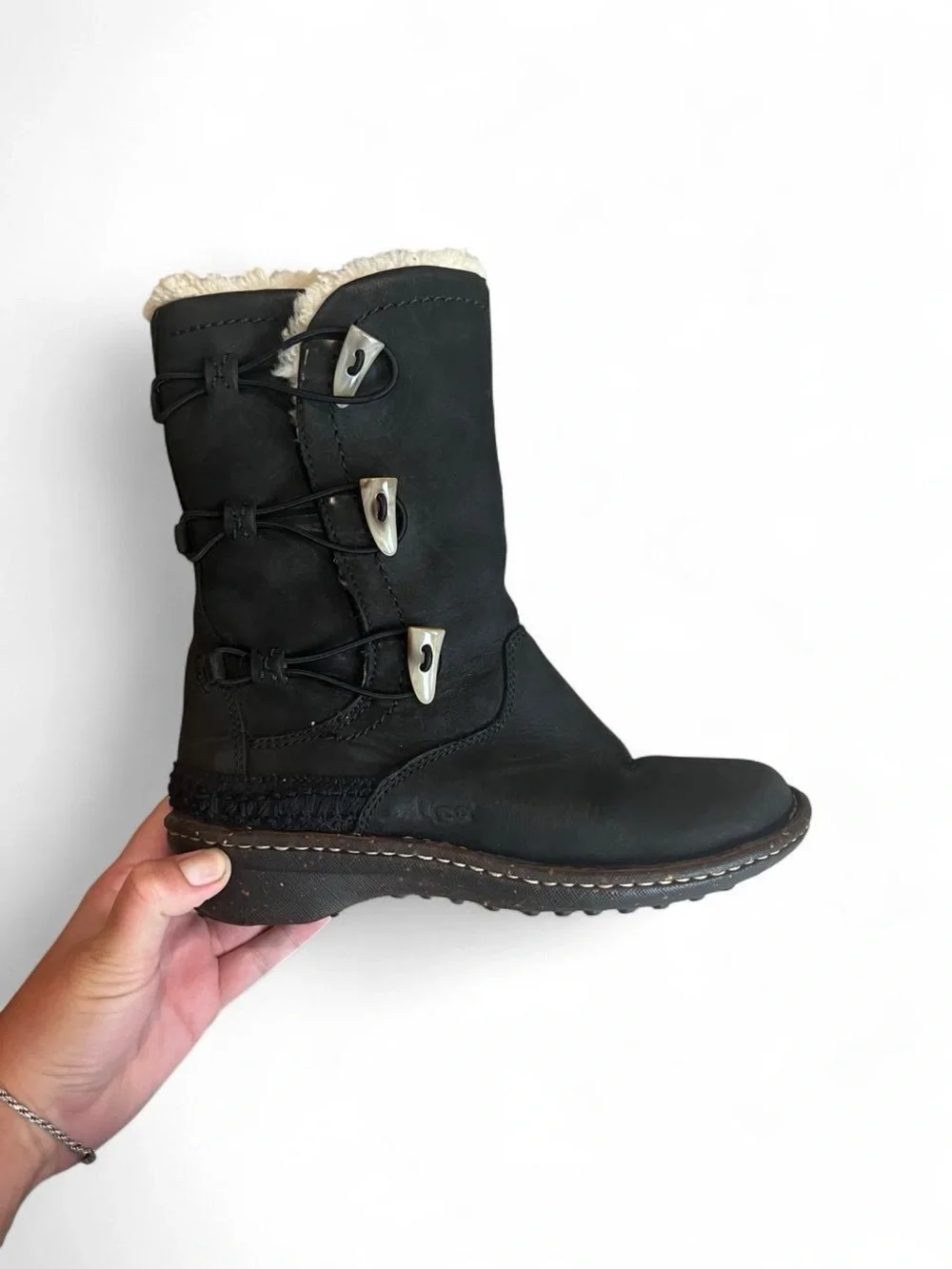🌟 UGG Kona Black Leather Toggle Boots 🌟